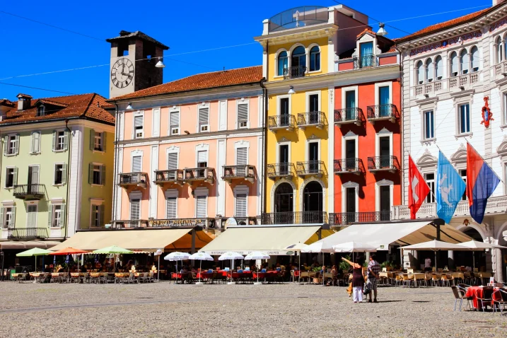 Piazza grande a Locarno
